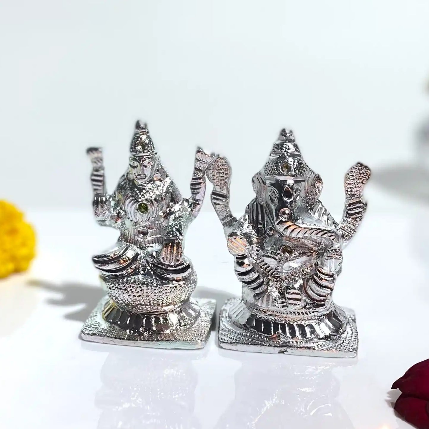 Silver Laxmi Ganesh Idol (4x3 inch)